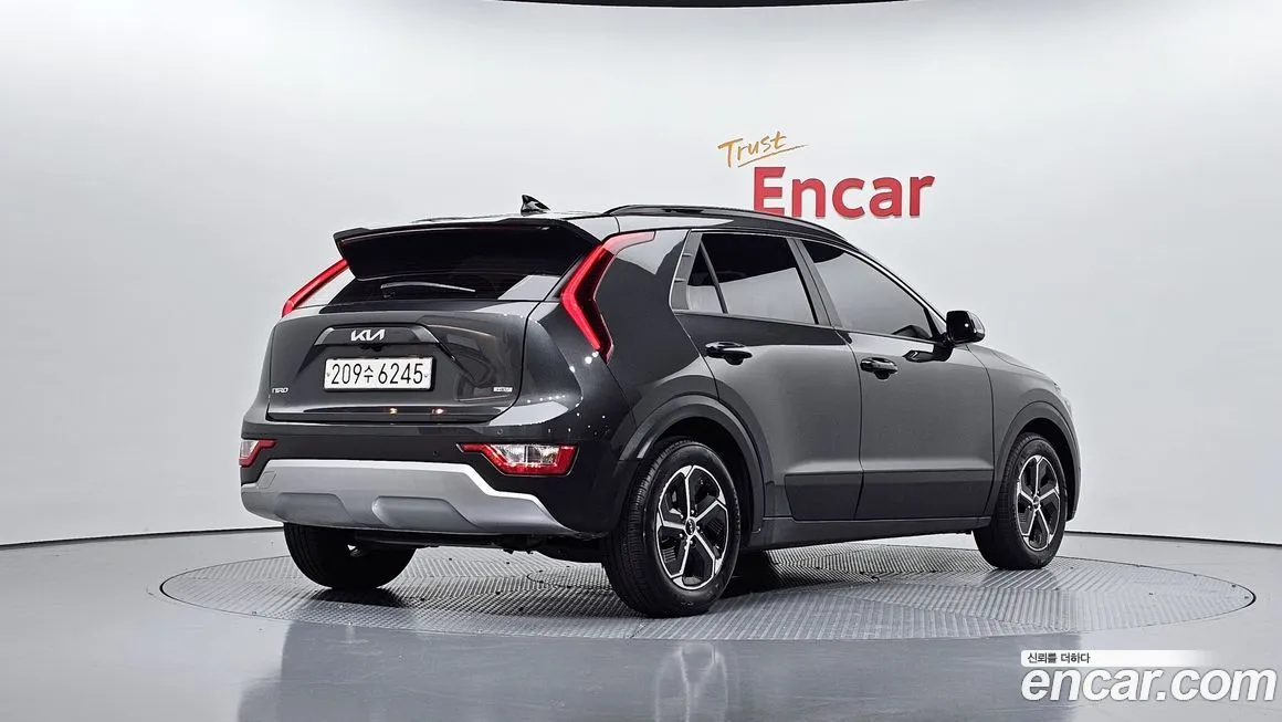 Kia Niro — фото 2