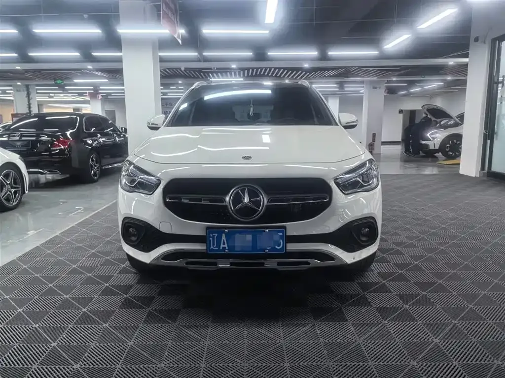 Mercedes-Benz GLA — фото 2