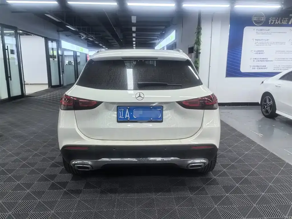 Mercedes-Benz GLA — фото 3