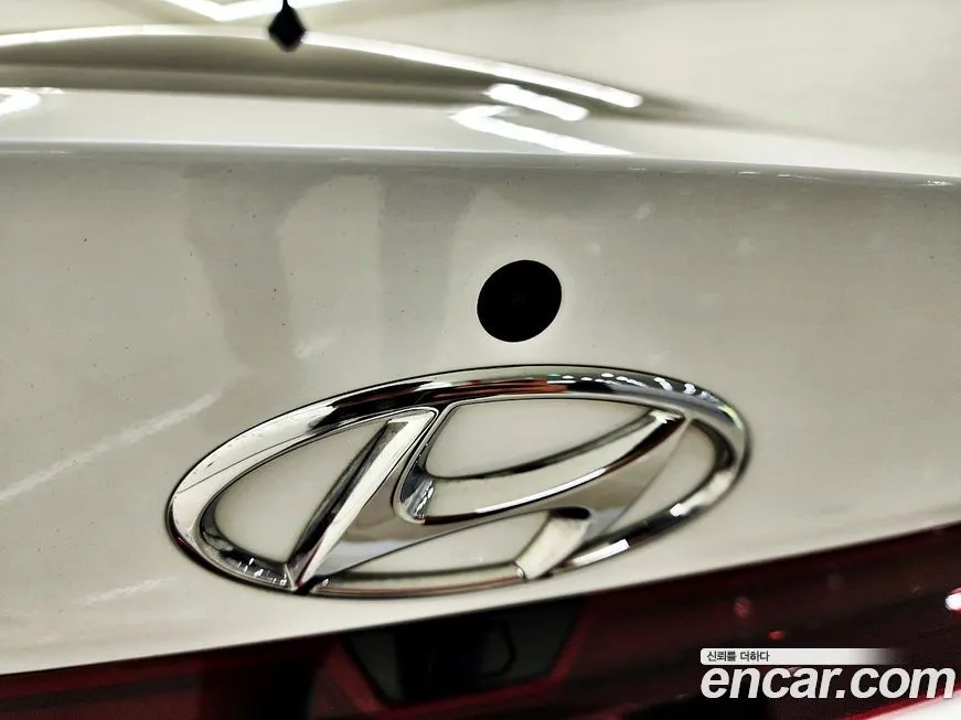 Hyundai AVANTE — фото 5