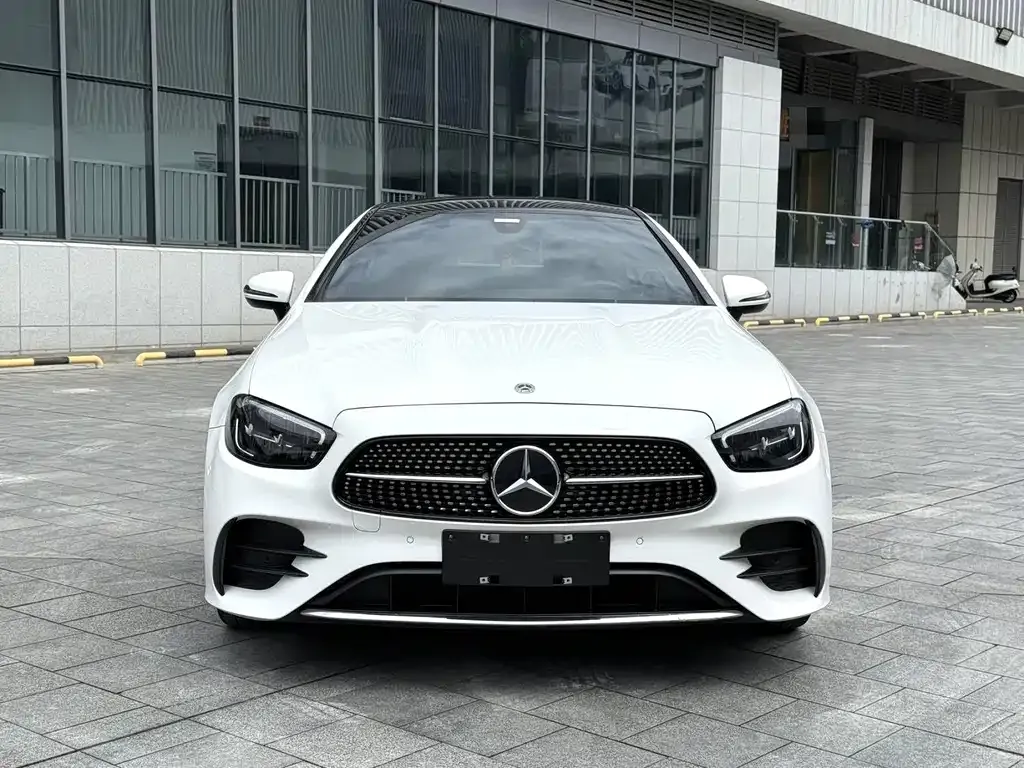 Mercedes-Benz E-Class (Import) — фото 2