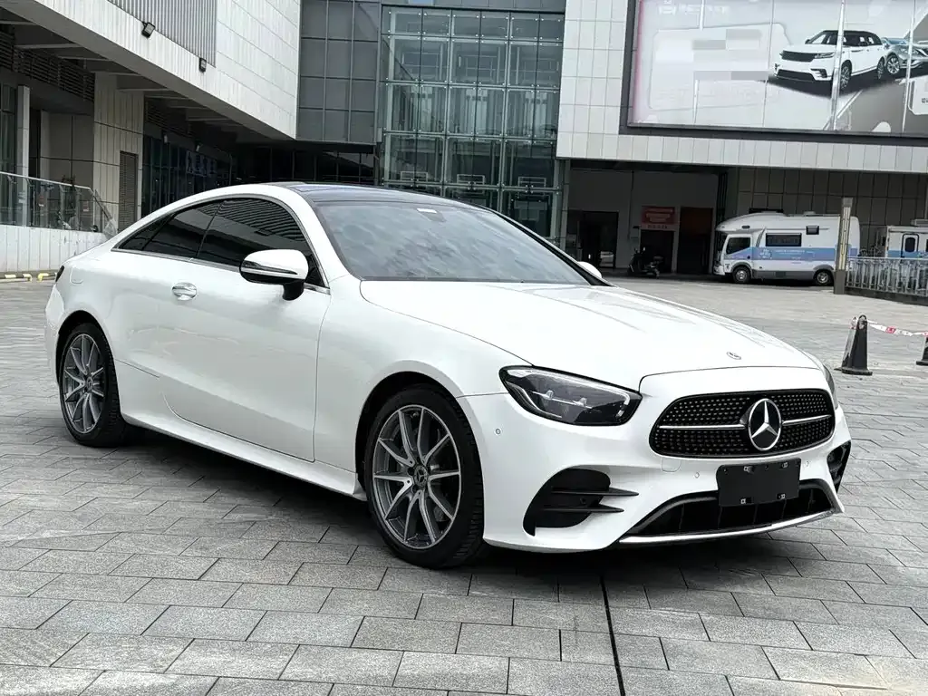 Mercedes-Benz E-Class (Import) — фото 3