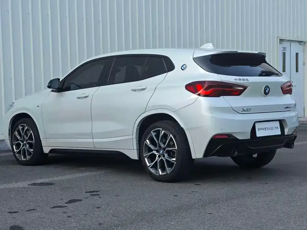BMW X2 — фото 8