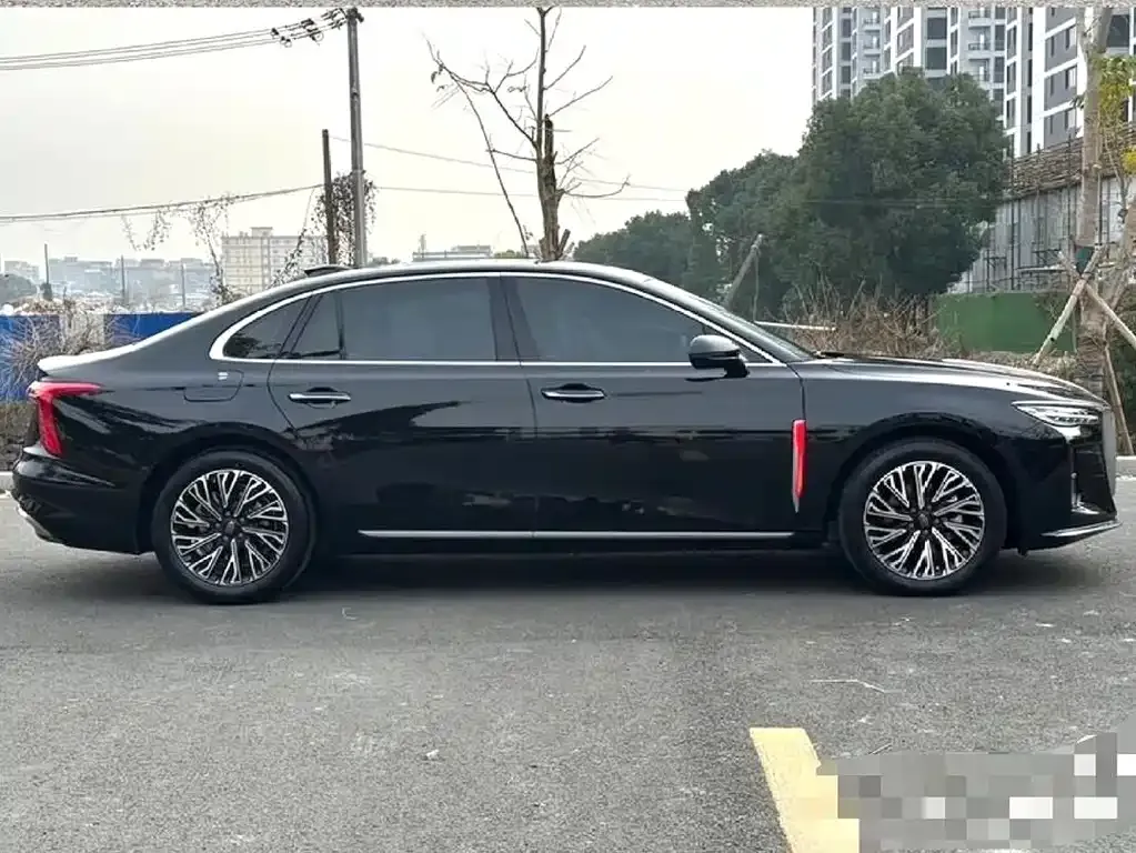Hongqi H5 — фото 3