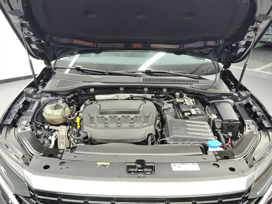 Volkswagen Passat — фото 10