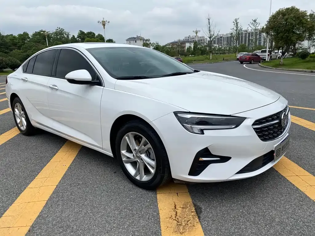 Buick Regal — фото 2