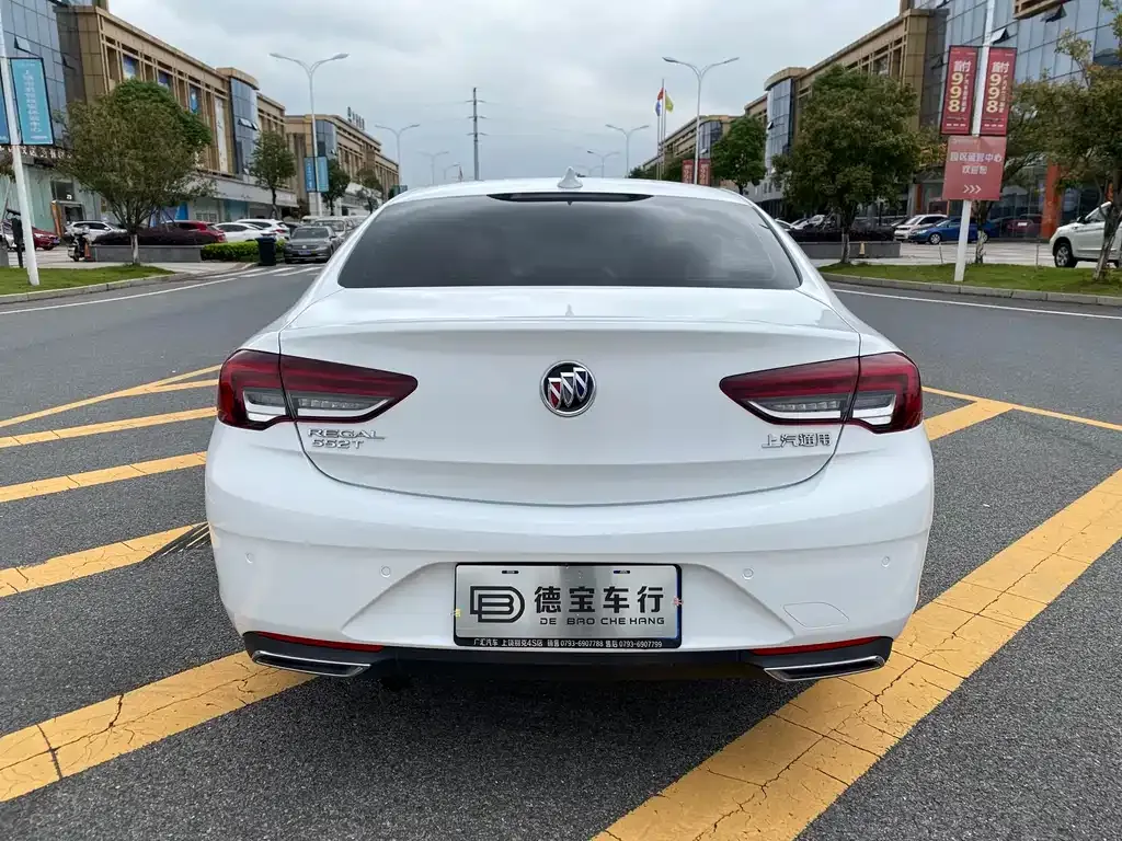 Buick Regal — фото 8