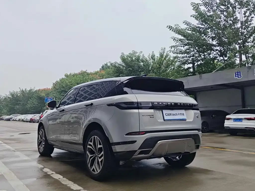 Land Rover Evoque — фото 6