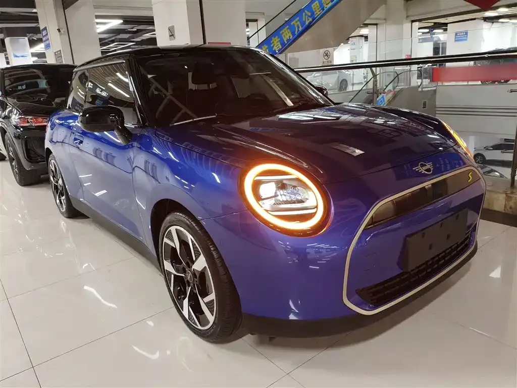 MINI Cooper EV — фото 4