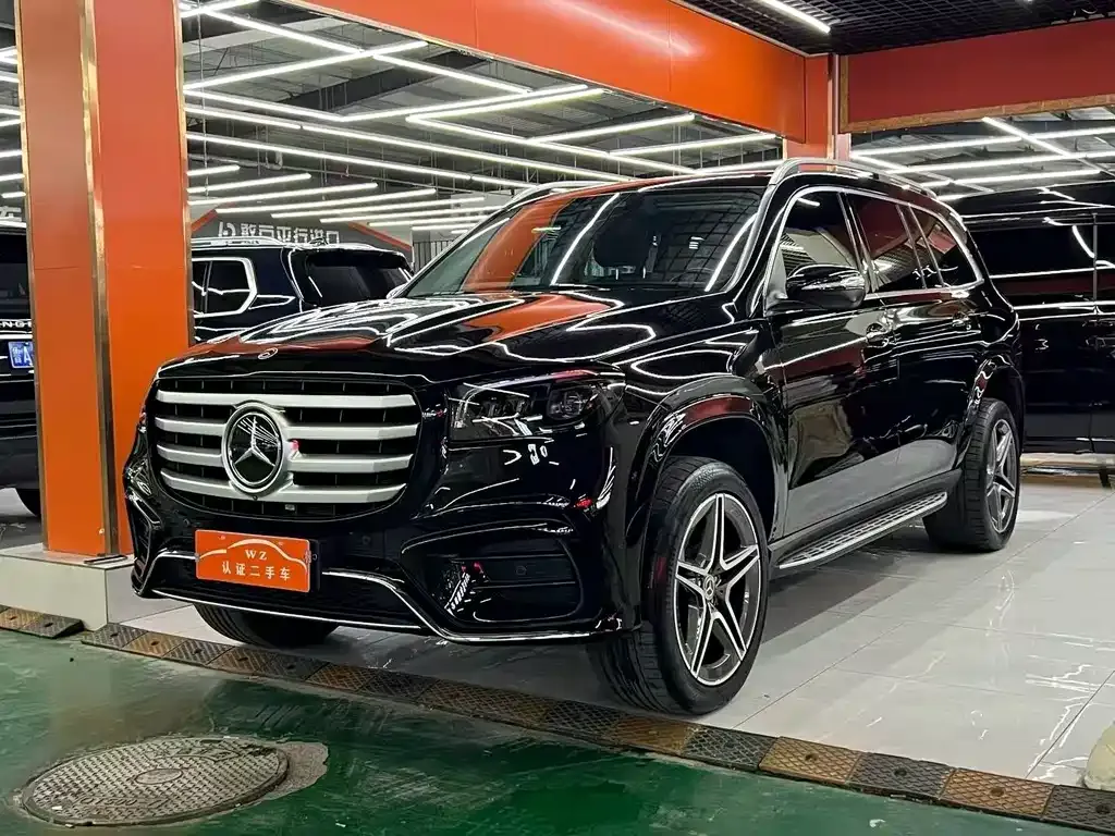 Mercedes-Benz GLS — фото 1