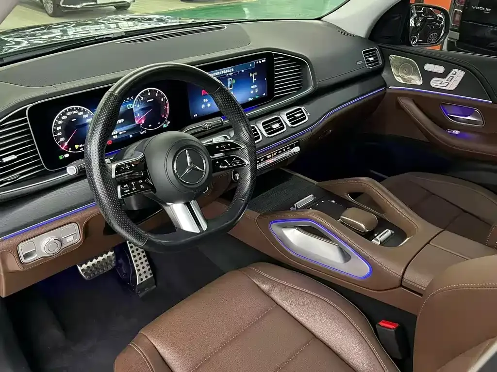 Mercedes-Benz GLS — фото 4