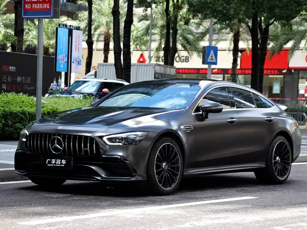 Mercedes-Benz AMG GT — фото 1