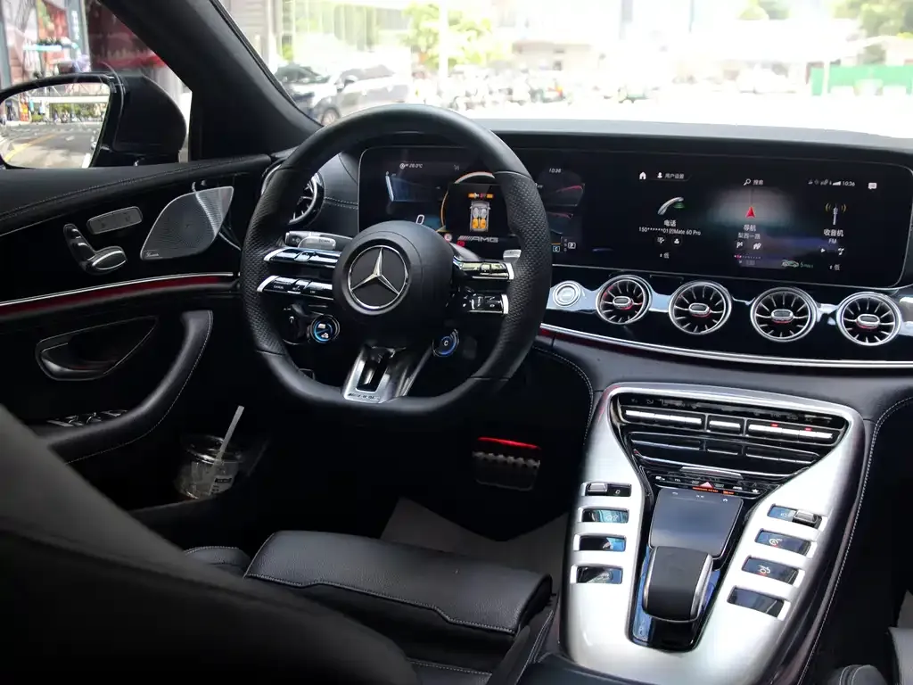 Mercedes-Benz AMG GT — фото 3