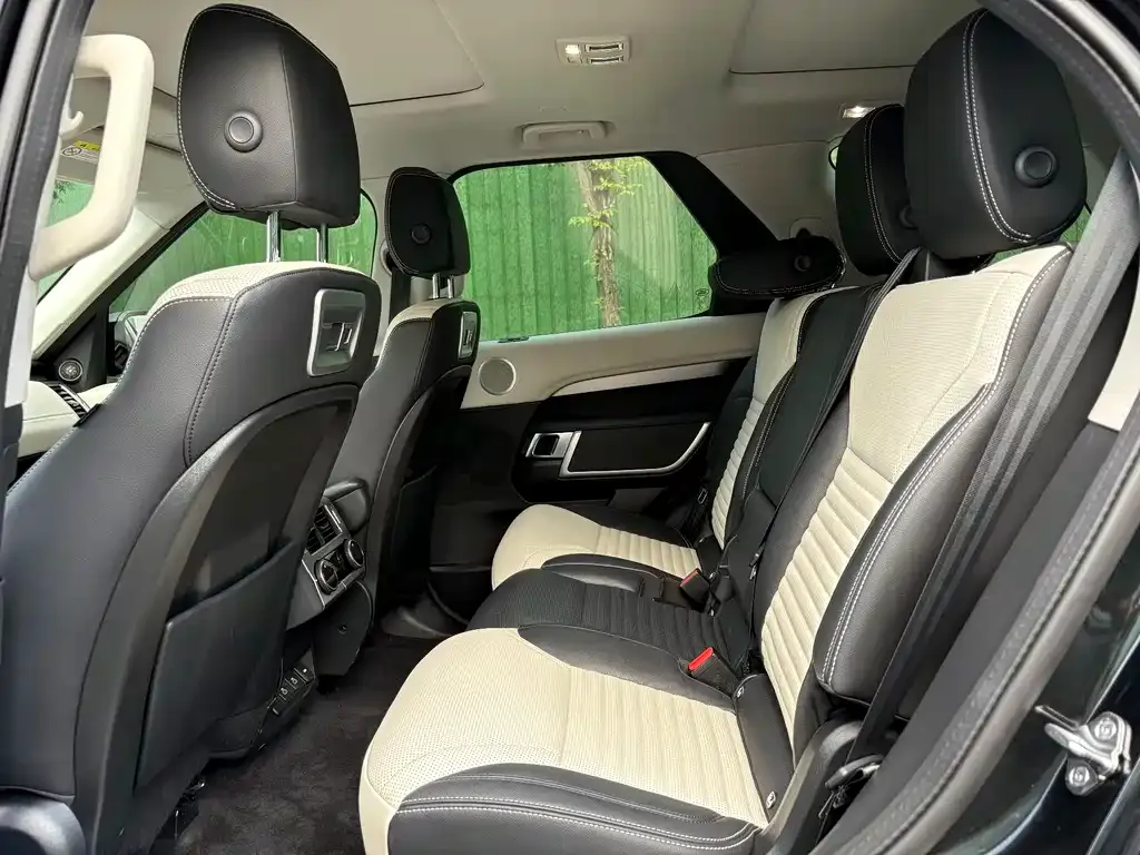 Land Rover Discovery — фото 10