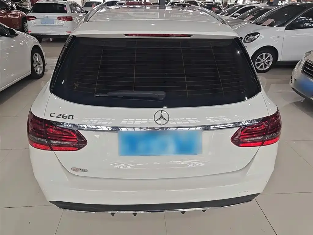 Mercedes-Benz C-Class (Import) — фото 6