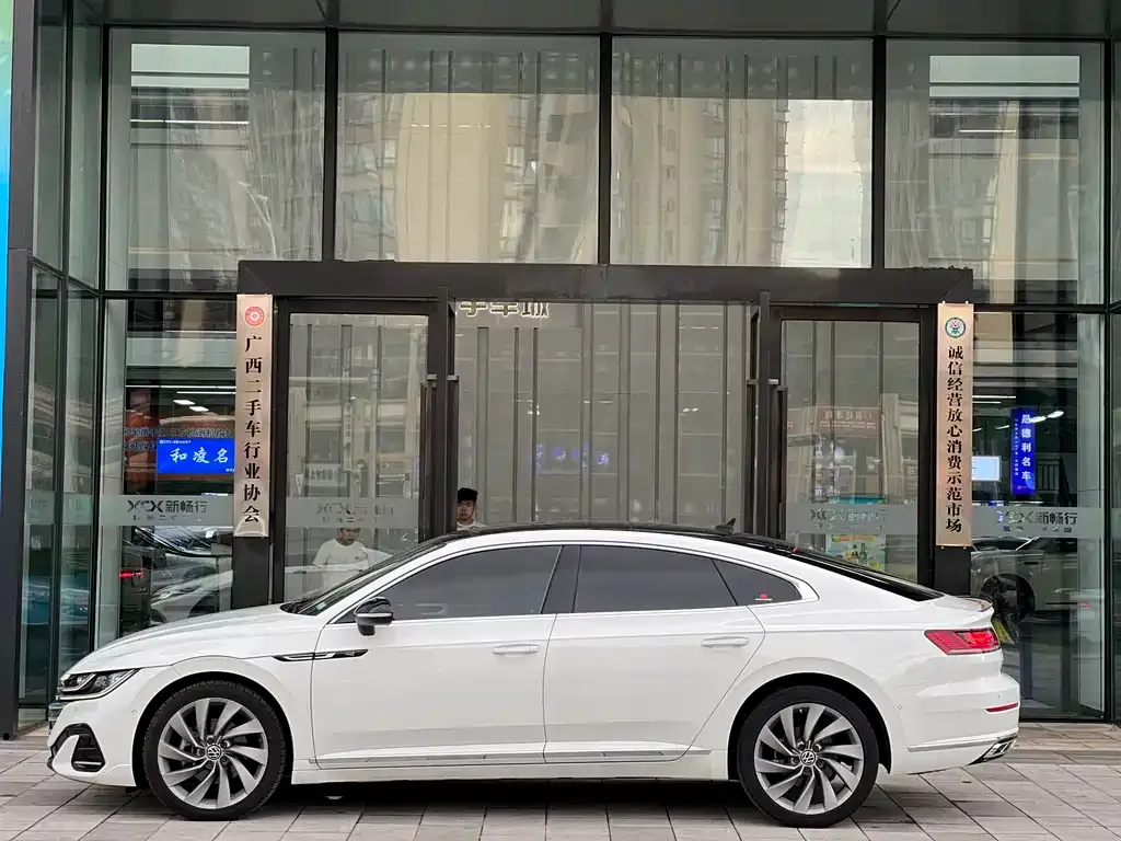 Volkswagen CC — фото 4