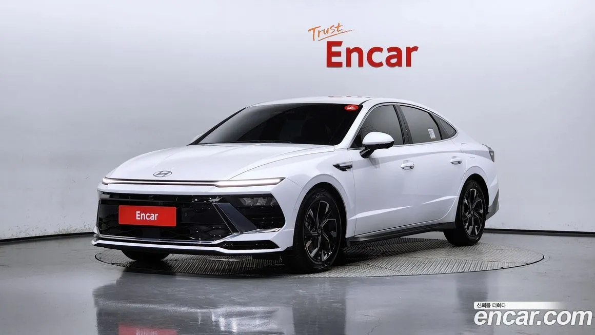 Hyundai Sonata — фото 1