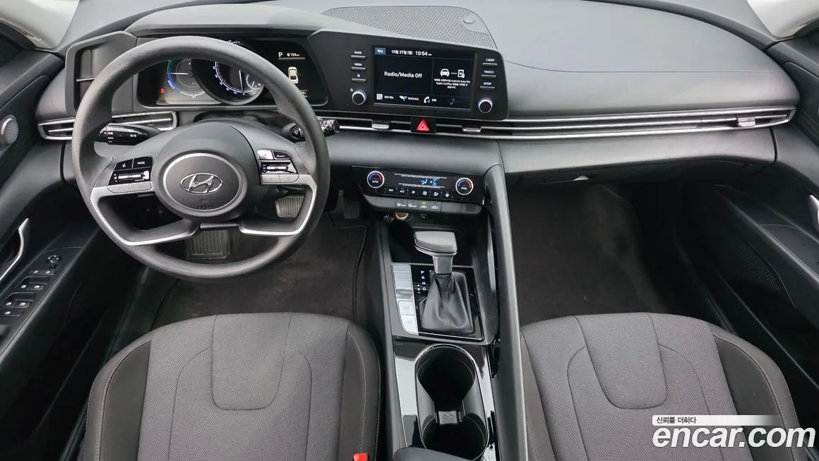 Hyundai AVANTE — фото 7