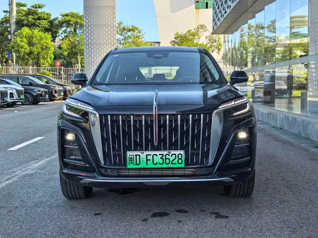 Hongqi HS3 PHEV — фото 1