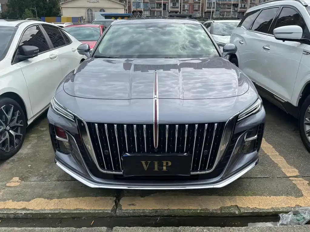 Hongqi H5 — фото 2