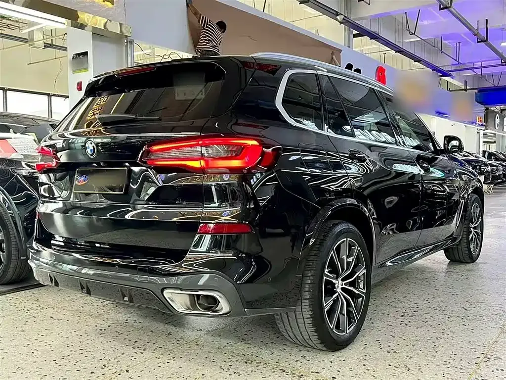 BMW X5 — фото 5