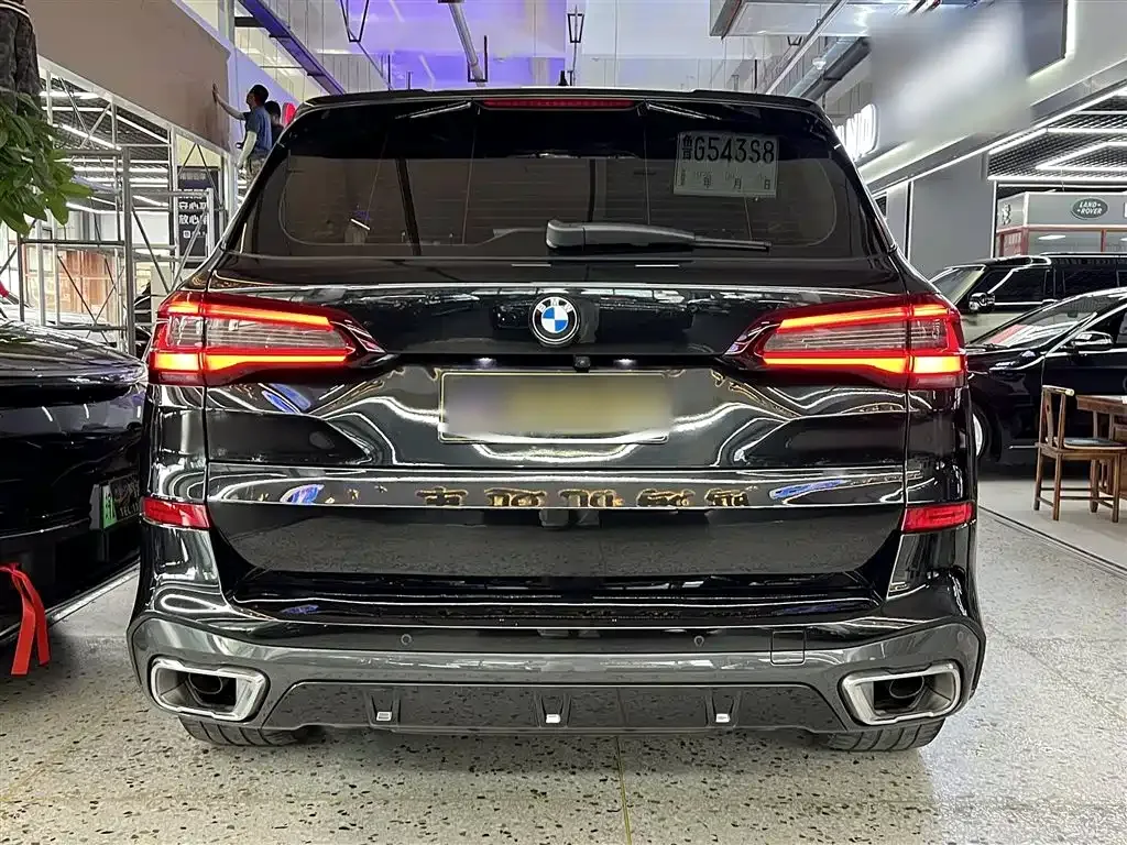 BMW X5 — фото 6