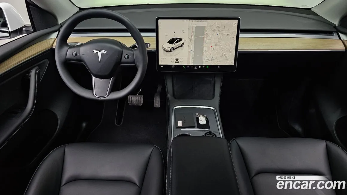 Tesla Model Y — фото 7