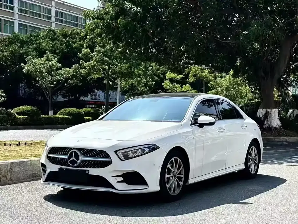 Mercedes-Benz A-Class — фото 1