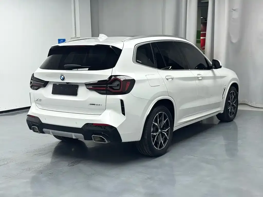 BMW X3 — фото 2