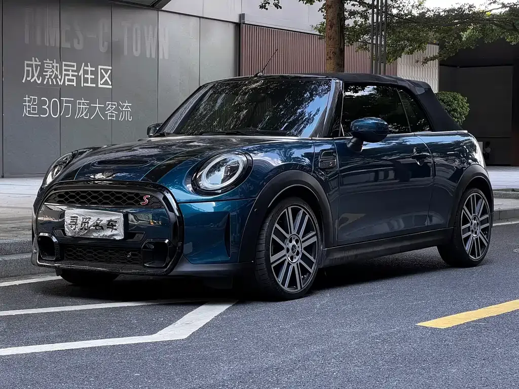 MINI Cooper (3-door) — фото 1