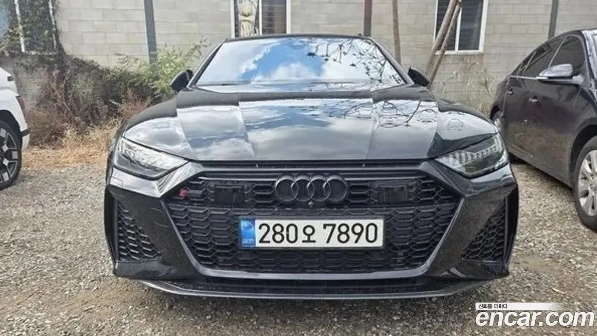 Audi RS7 — фото 1