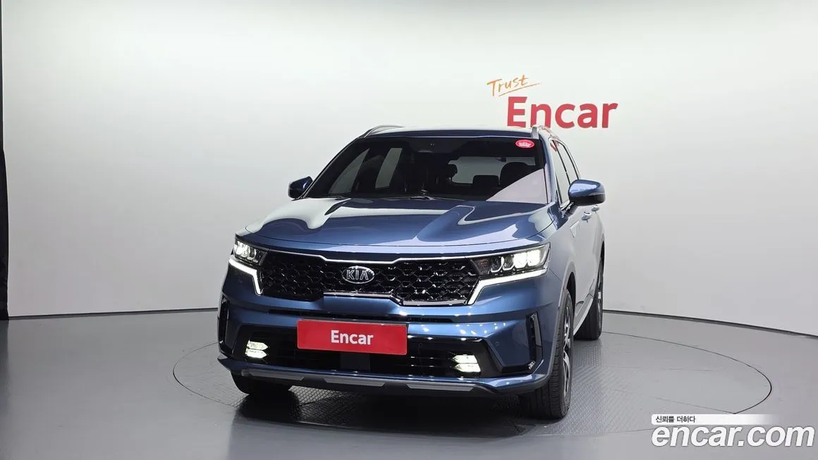 Kia Sorento — фото 3