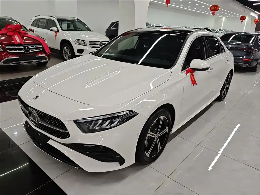 Mercedes-Benz A-Class — фото 1