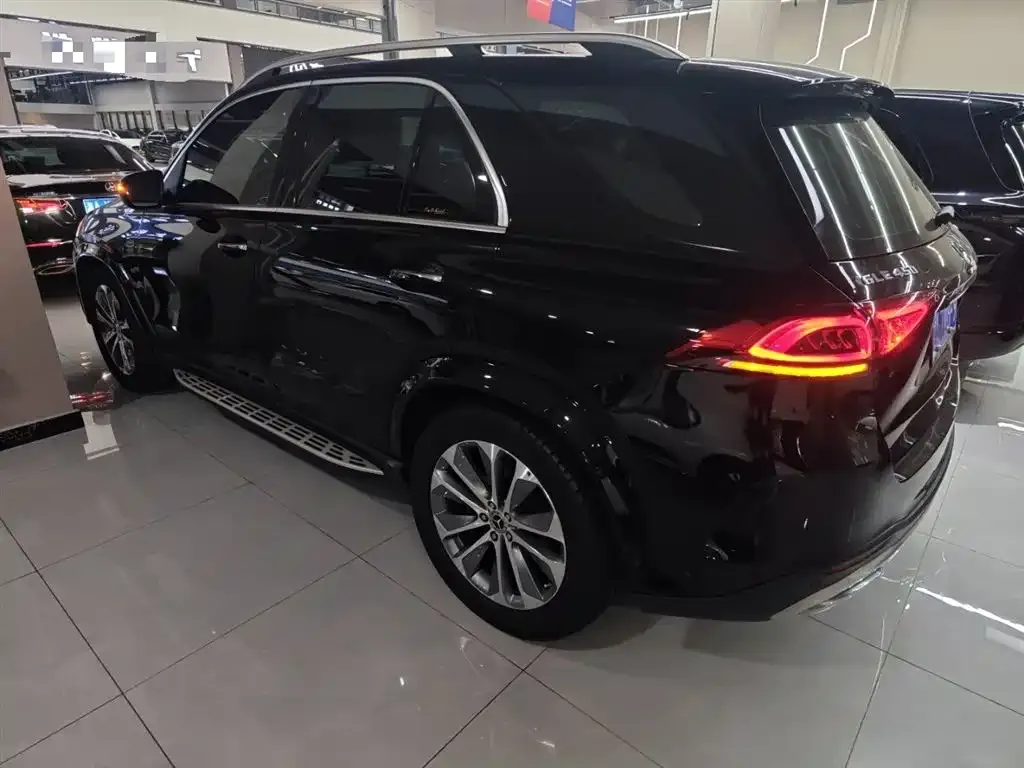 Mercedes-Benz GLE — фото 5