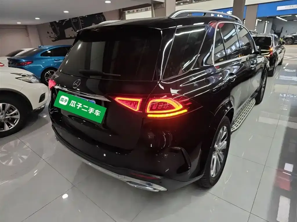 Mercedes-Benz GLE — фото 7