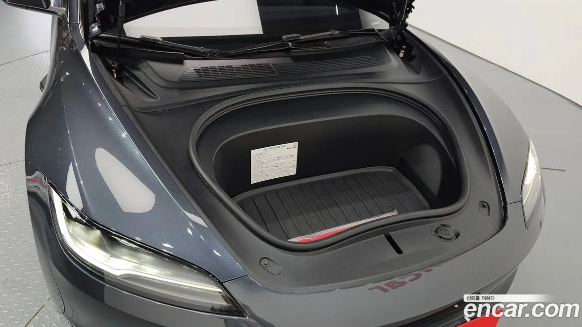 Tesla Model 3 — фото 6