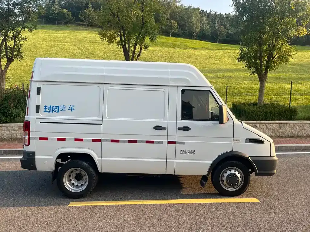 IVECO Daily — фото 3