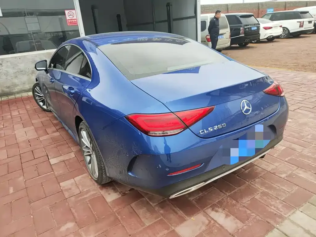 Mercedes-Benz CLS — фото 4