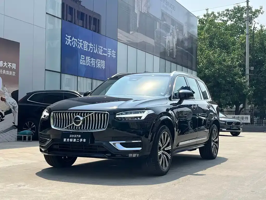 Volvo XC90 — фото 3