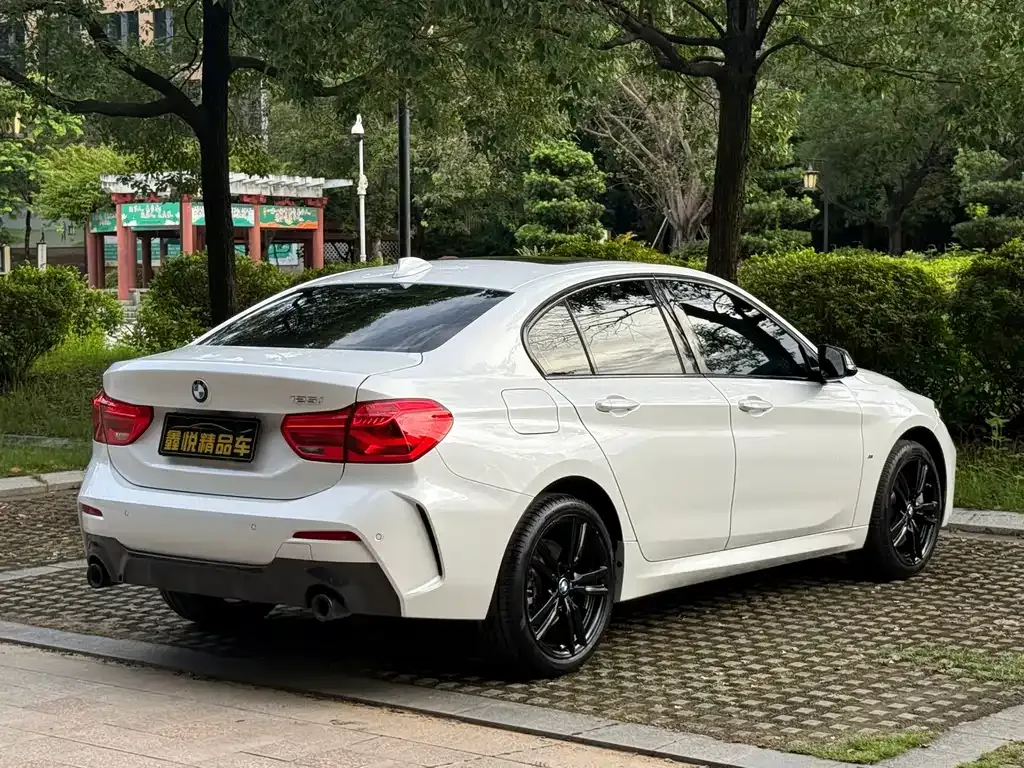 BMW 1 Series — фото 10