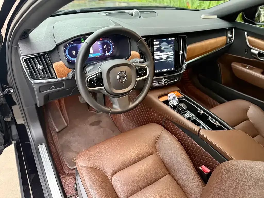 Volvo S90 — фото 5