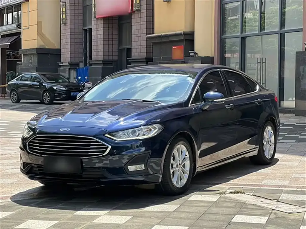 Ford Mondeo — фото 1