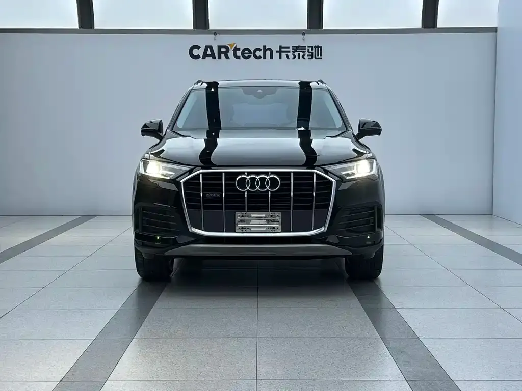 Audi Q7 — фото 2