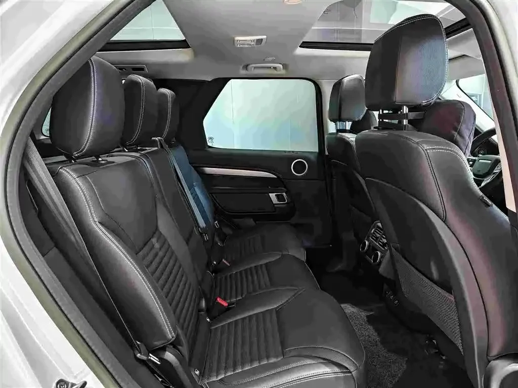 Land Rover Discovery — фото 7