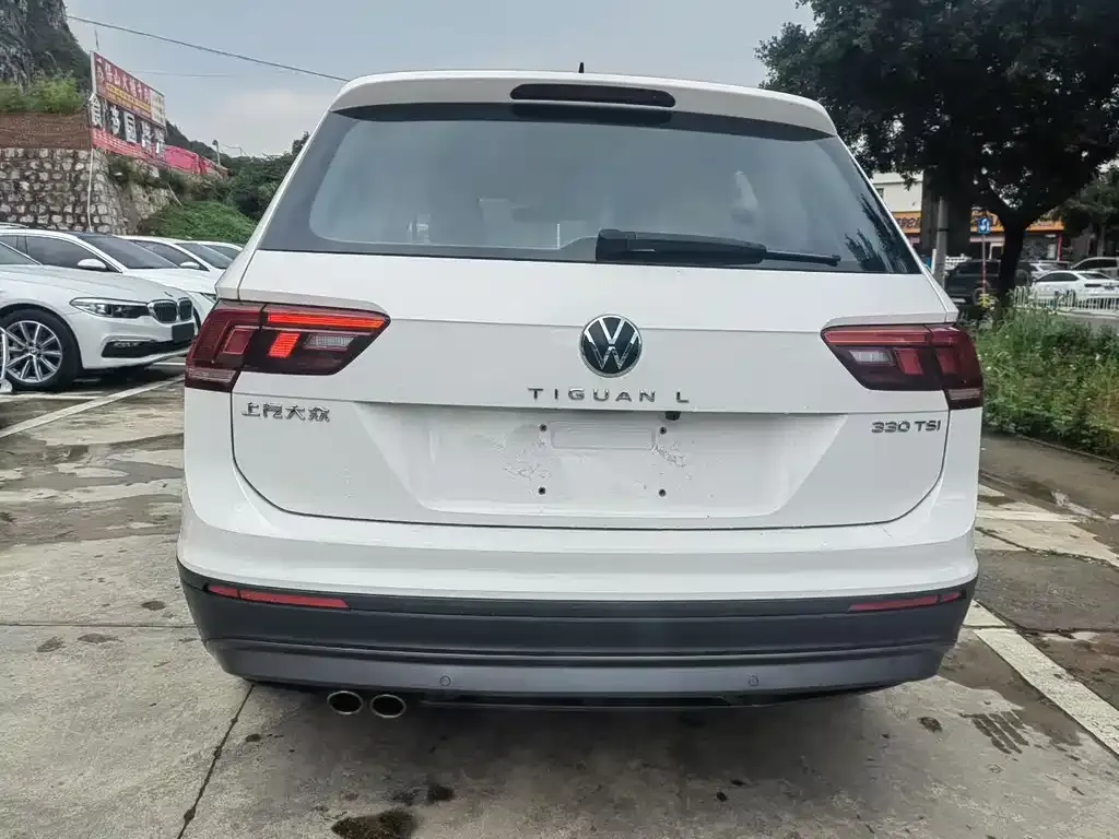 Volkswagen Tiguan L — фото 6