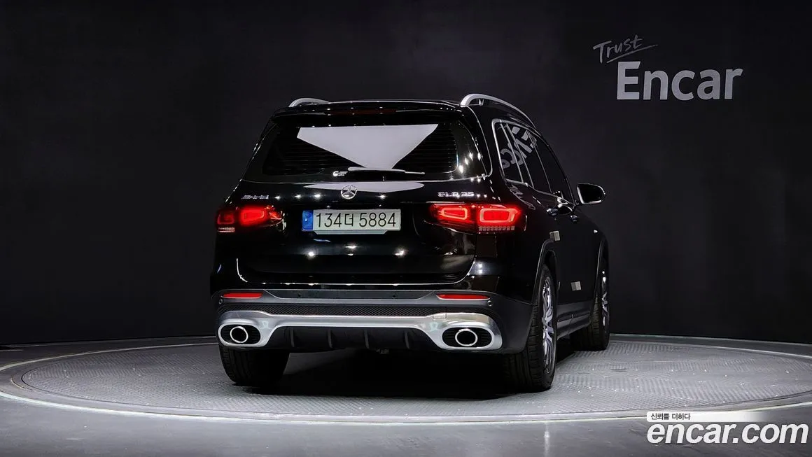 Mercedes-Benz GLB-Class — фото 4