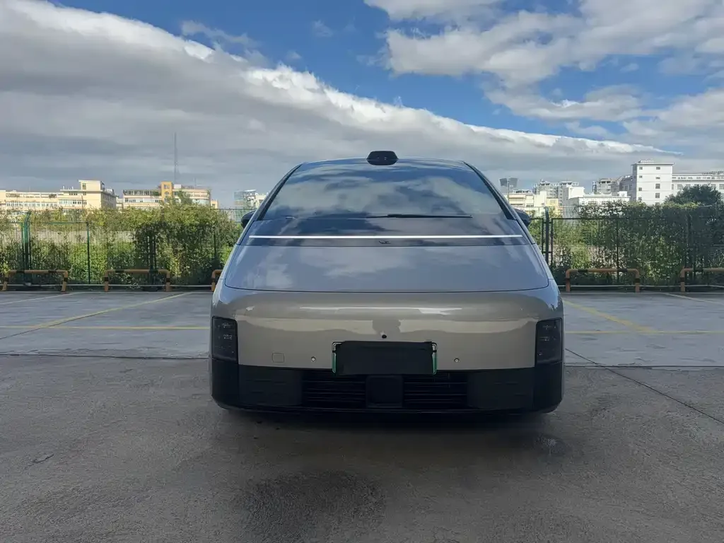 Li Auto MEGA — фото 2