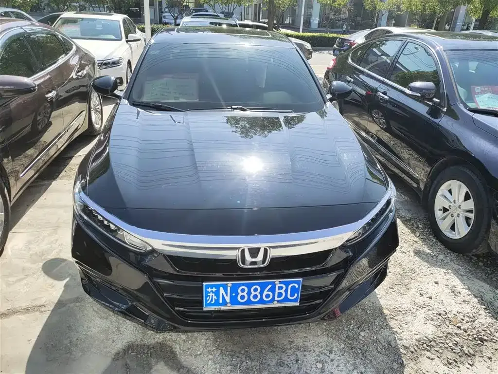 Honda Accord — фото 3