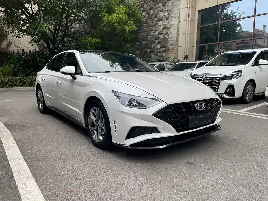Hyundai Sonata — фото 3