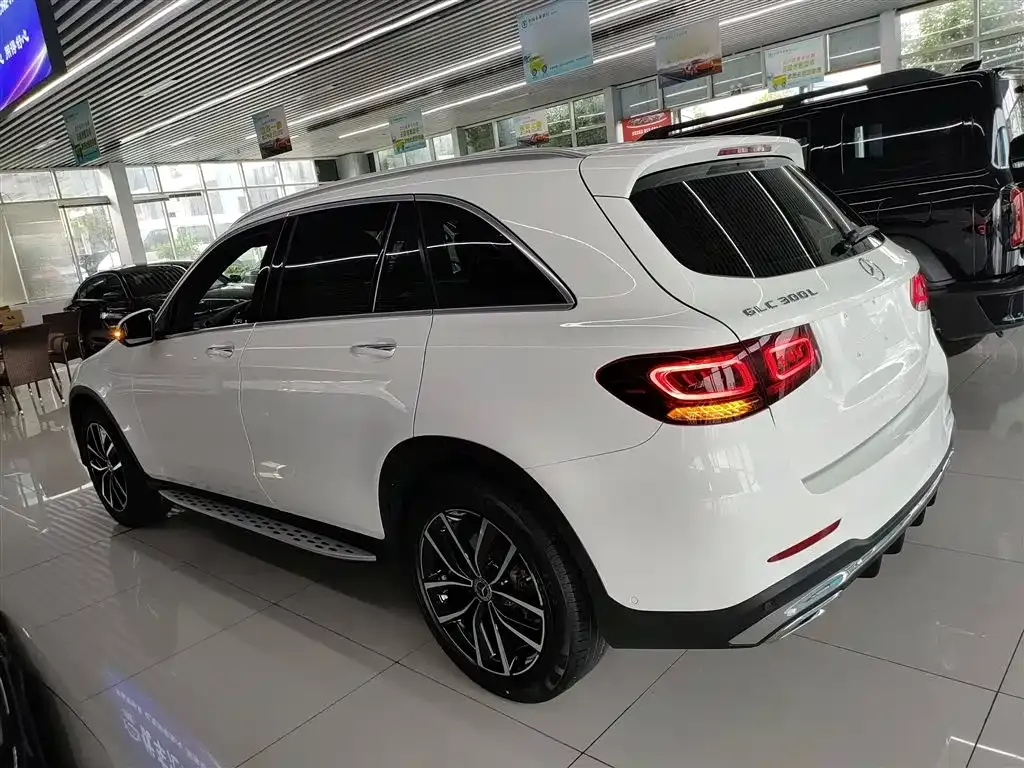 Mercedes-Benz GLC — фото 5